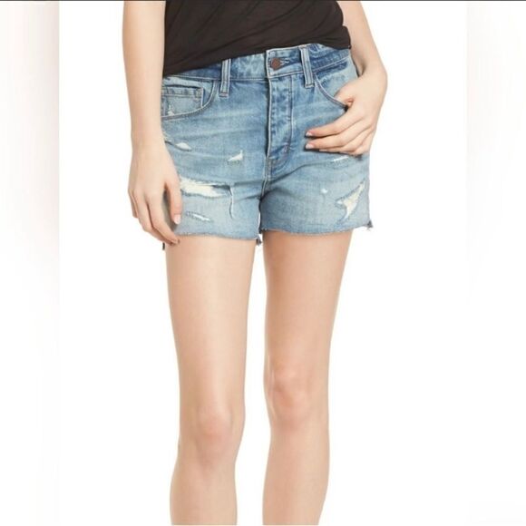 NWT Treasure & Bond Foster Boyfriend High Rise Distressed
Cutoff Shorts - Picture 1 of 8